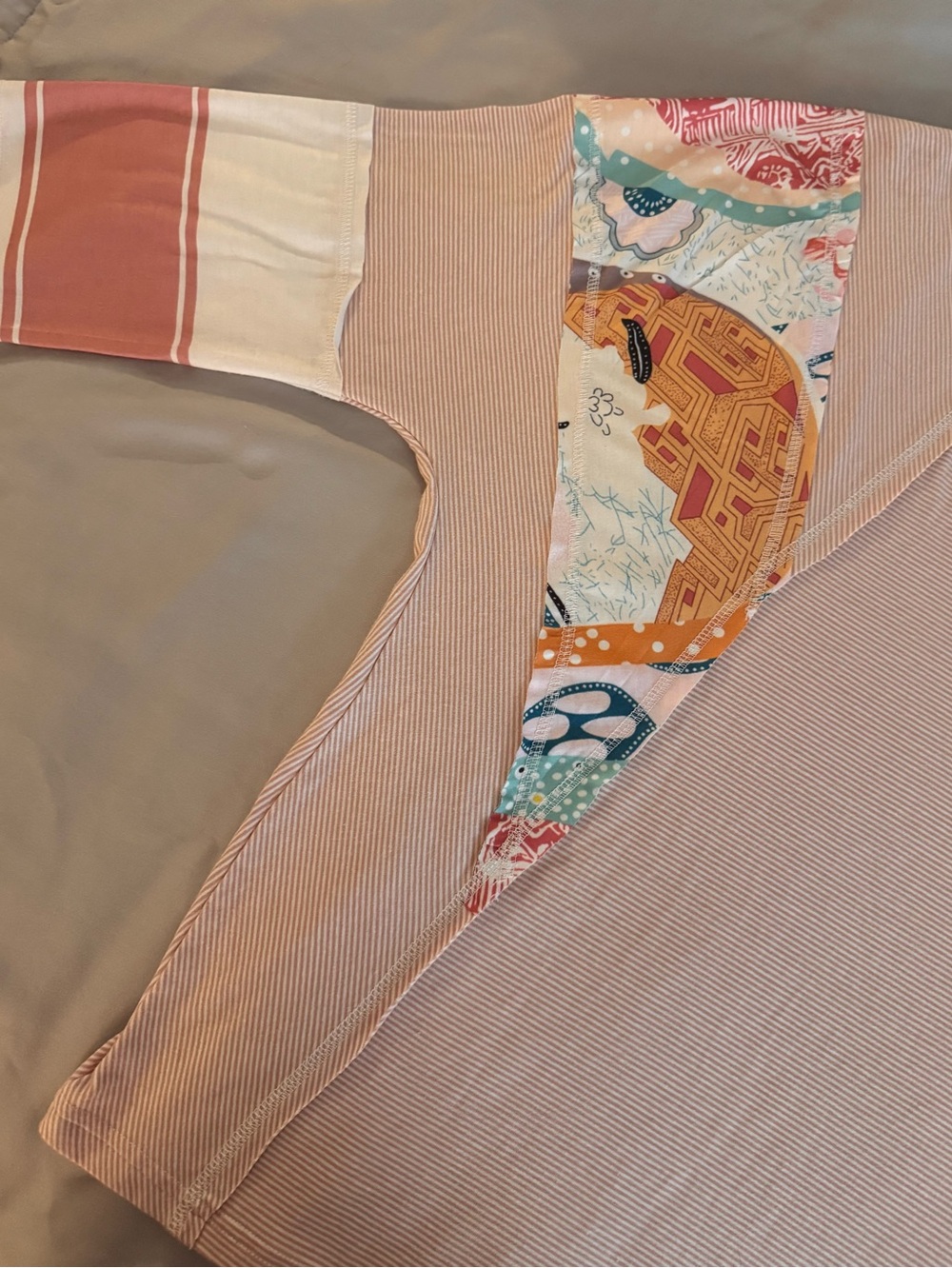 Light Pink Raglan 3/4 Sleeve Patchwork Boho Top Size Small - Picture 6 of 16